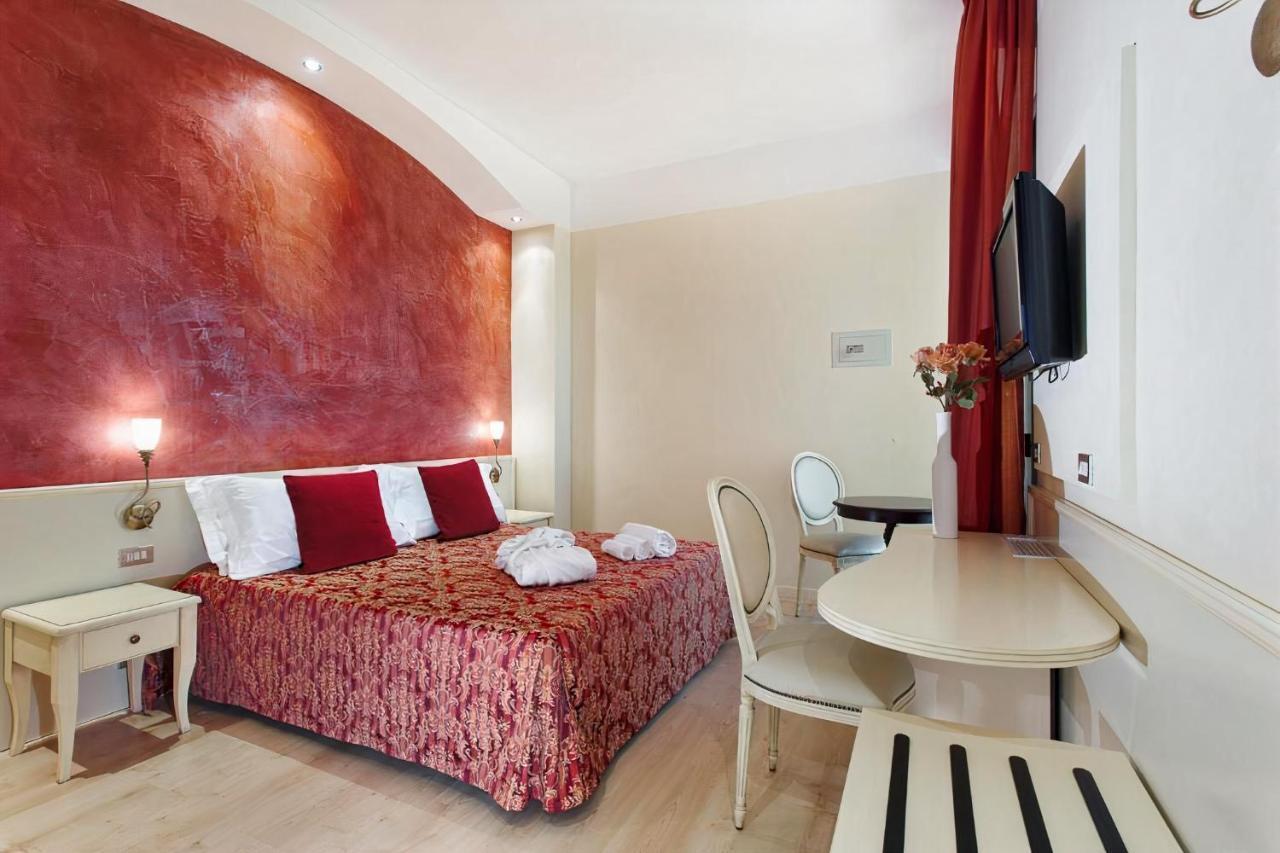 Hotel Royal-Spiaggia Гаттео-а-Маре Экстерьер фото